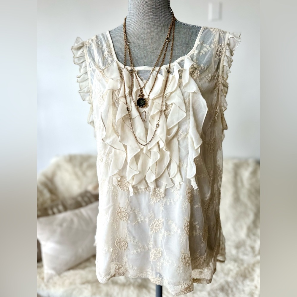 A Diva Cream Floral Ruffle Blouse
